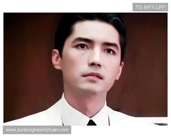 尊龙真人版电影全解析带你了解尊龙在真人版中的精彩表现与角色塑造 尊龙真人版电影全解析带你了解尊龙在真人版中的精彩表现与角色塑造